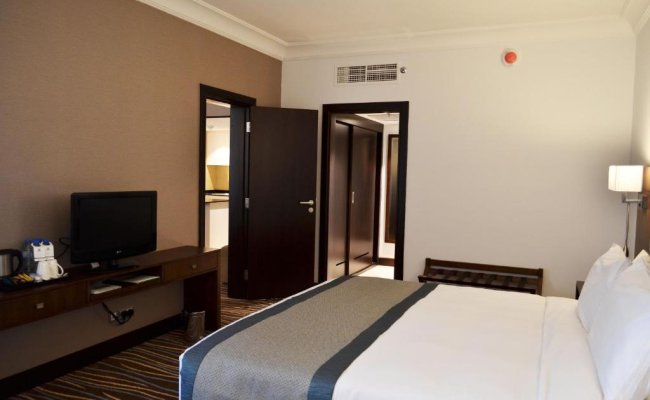 Copthorne Downtown by Millennium