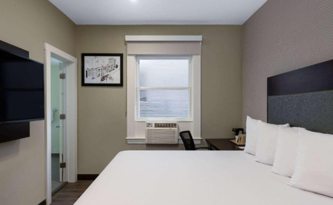 Super 8 by Wyndham San Francisco/Union Square Area