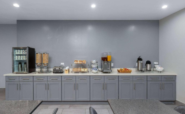 Super 8 by Wyndham San Francisco/Union Square Area