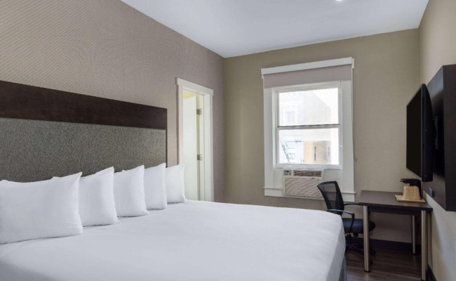 Super 8 by Wyndham San Francisco/Union Square Area