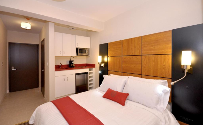 Hotel Five44