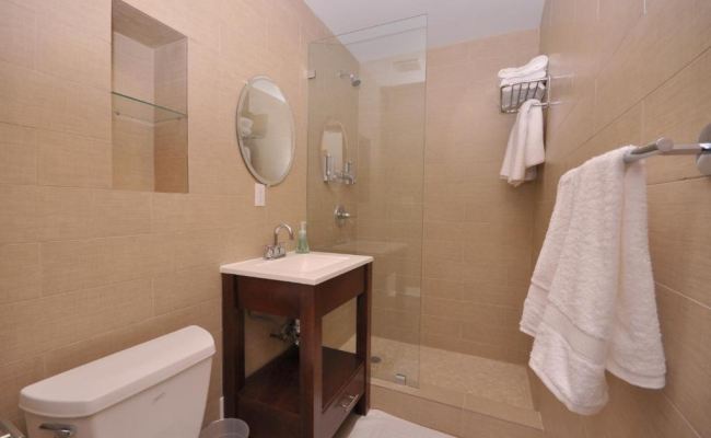 Hotel Five44