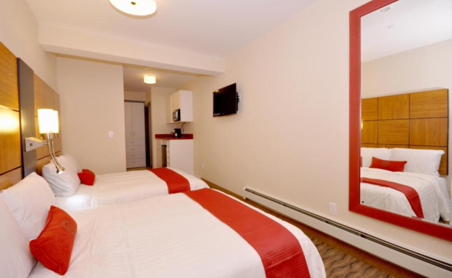 Hotel Five44