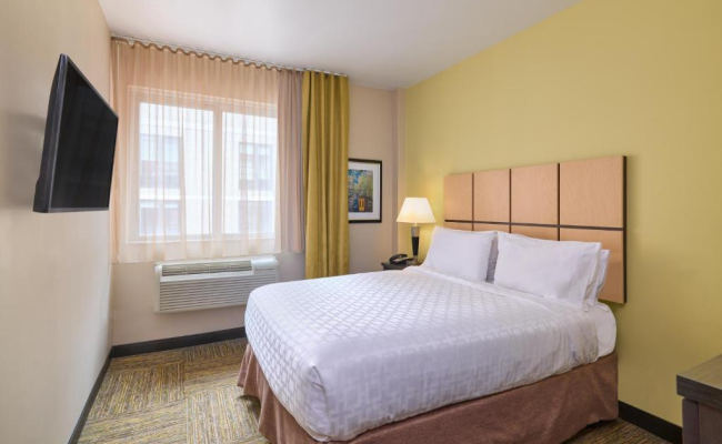 Candlewood Suites NYC -Times Square, an IHG Hotel