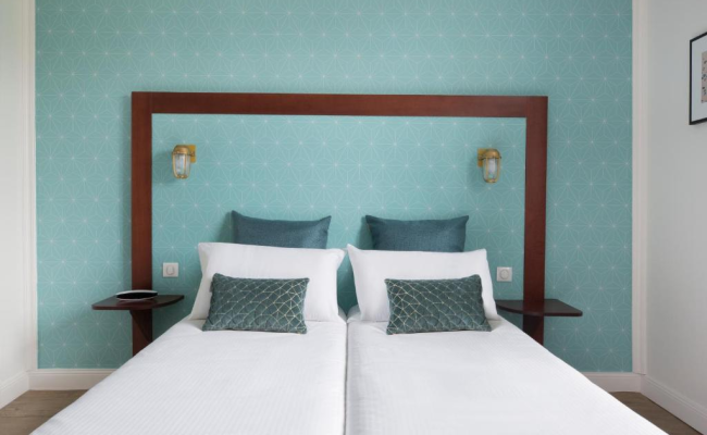 Hotel The Playce by Happyculture