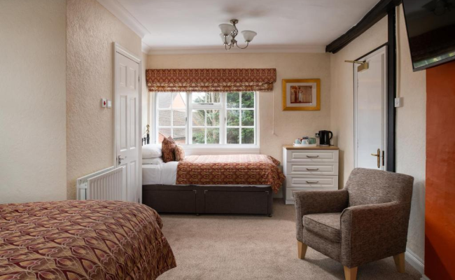 Springfield House - Birmingham Airport & NEC