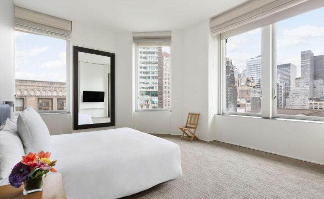 Andaz 5th Avenue, By Hyatt