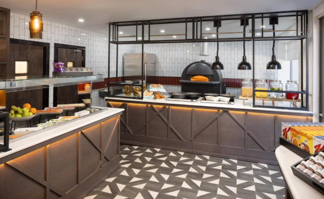 Four Points by Sheraton Edinburgh