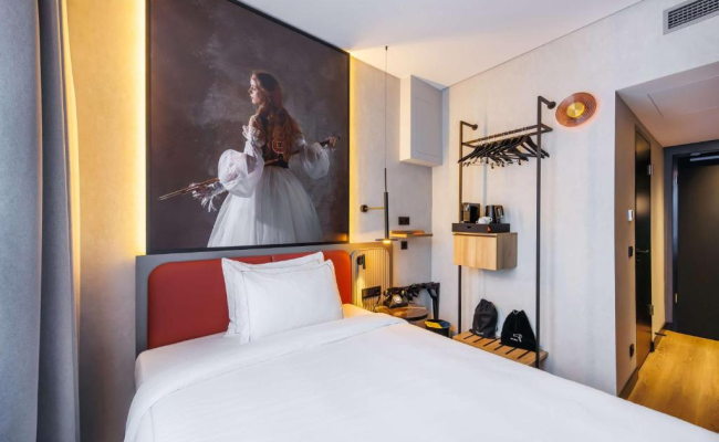 Radisson RED Berlin Kudamm