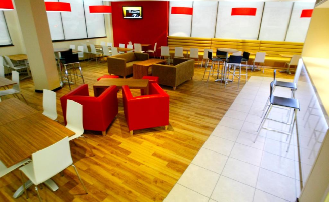 Travelodge Valencia Aeropuerto