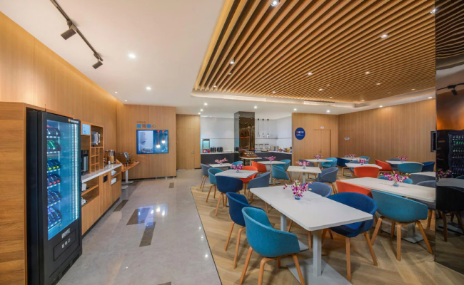 Holiday Inn Express Shanghai Xuhui Binjiang