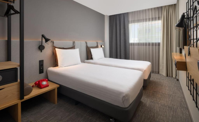 Moxy Lisbon City