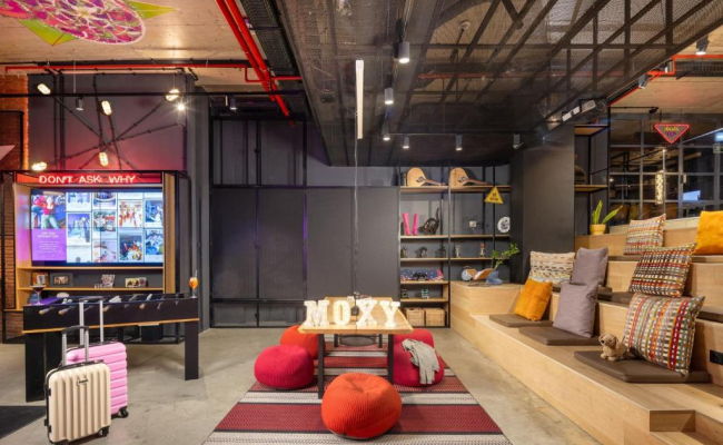 Moxy Lisbon City