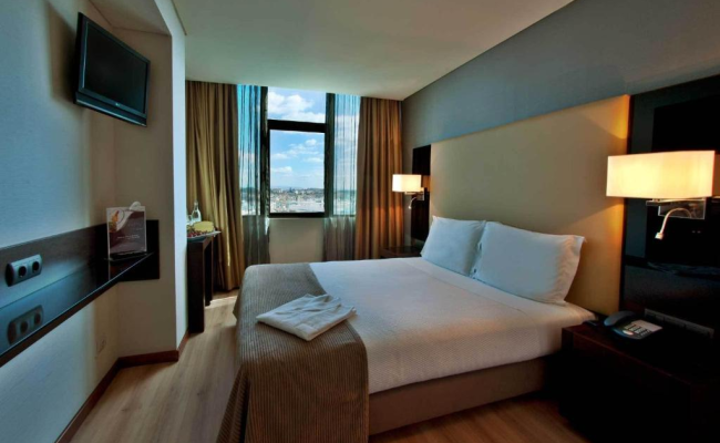 TURIM Alameda Hotel