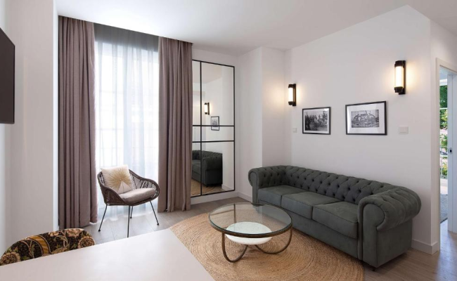 Atocha Hotel Madrid, Tapestry Collection by Hilton