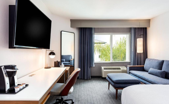 Courtyard by Marriott Anaheim Resort/Convention Center