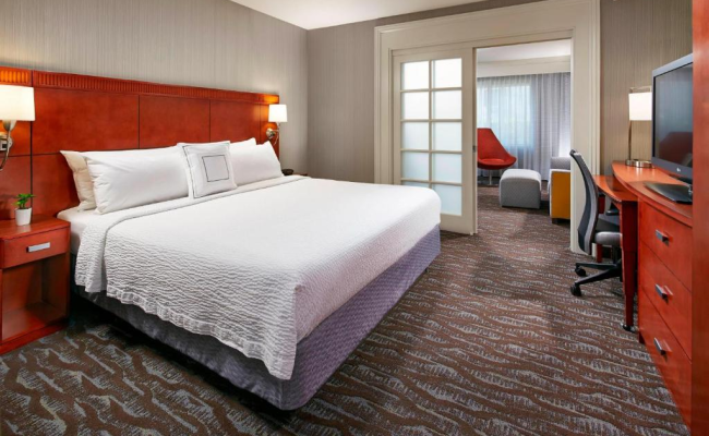Courtyard by Marriott Anaheim Resort/Convention Center
