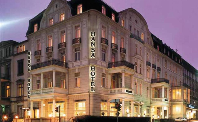 Star-Apart Hansa Hotel