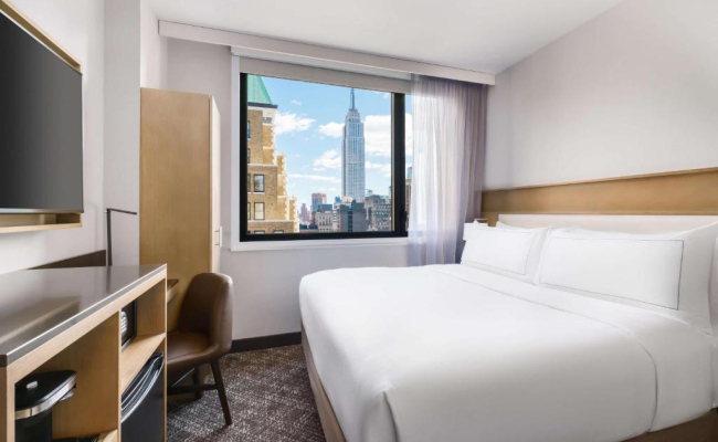 DoubleTree by Hilton New York Times Square South
