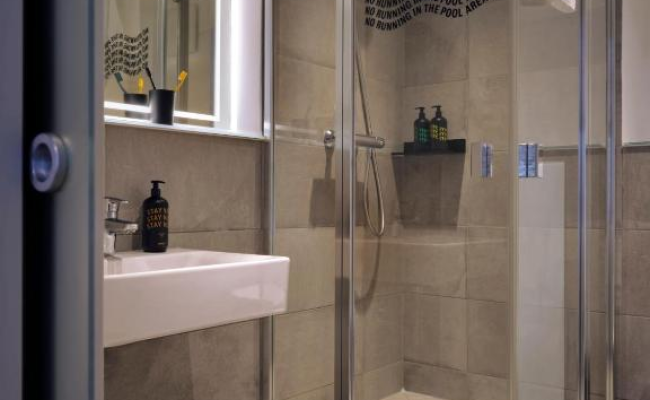 STAYERY Cologne Sülz