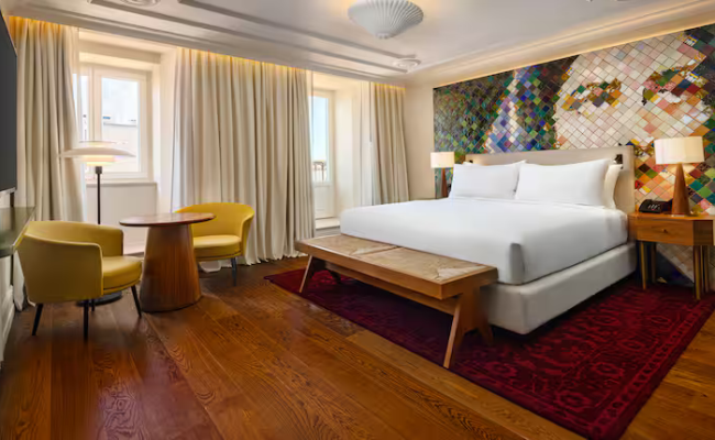 DUO Hotel Lisbon, Curio Collection by Hilton
