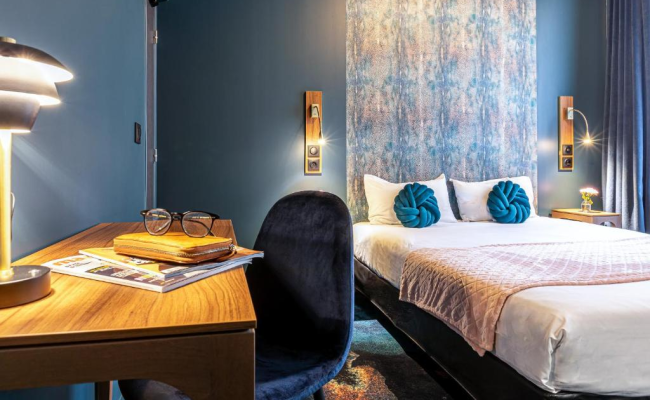 Hotel Glasgow Monceau by Patrick Hayat