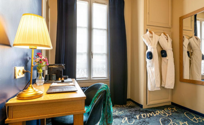 Hotel Romance Malesherbes by Patrick Hayat
