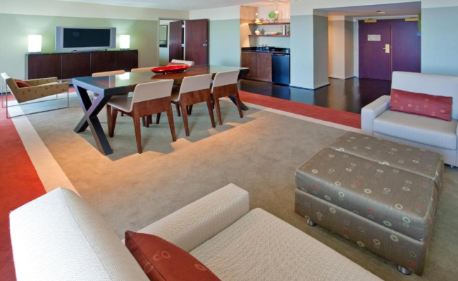 Crowne Plaza - Chicago West Loop by IHG