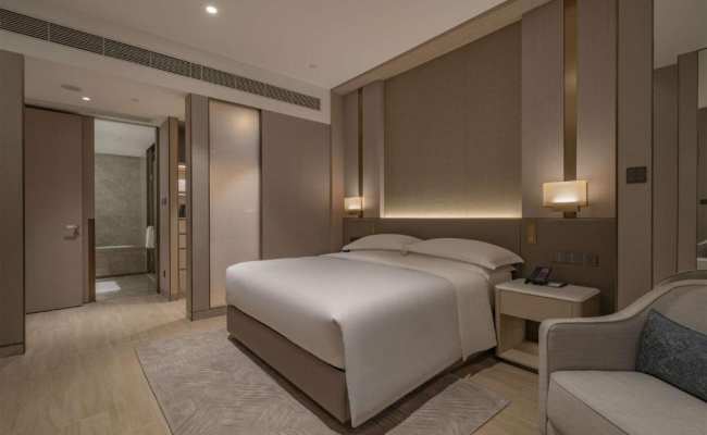DoubleTree By Hilton Shenzhen Nanshan Hotel & Residences