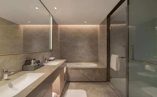 DoubleTree By Hilton Shenzhen Nanshan Hotel & Residences