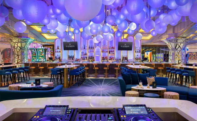 Crockfords Las Vegas, LXR Hotels & Resorts at Resorts World