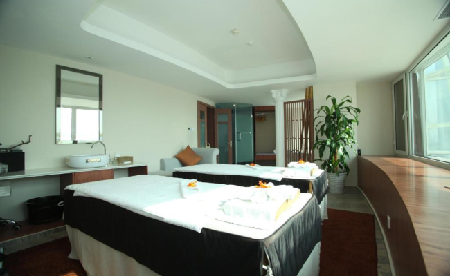 Oriental Riverside Bund View Hotel