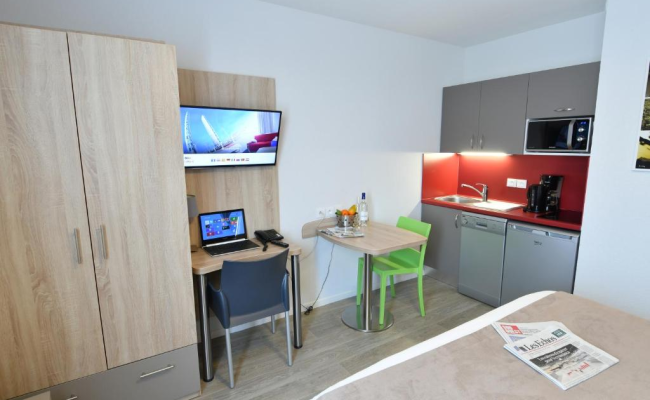 Appart-Hotel Mer & Golf City Bordeaux Bassins a flot