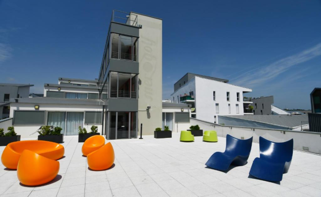 Appart-Hotel Mer & Golf City Bordeaux Bassins a flot