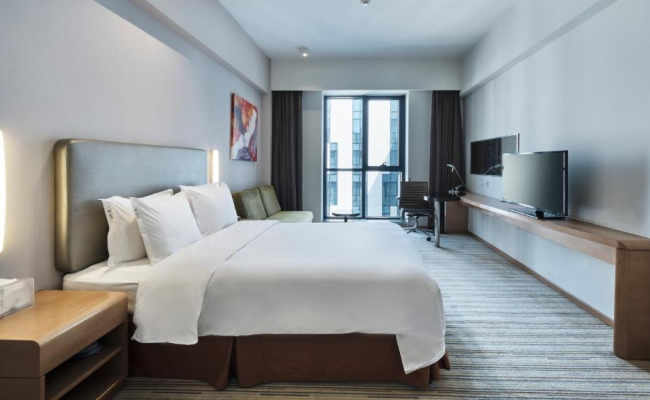 Holiday Inn Express Shanghai Gongkang