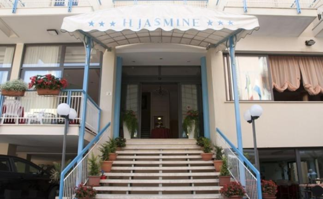 Hotel Jasmine Beach