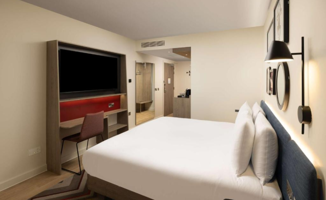 Hampton By Hilton London City