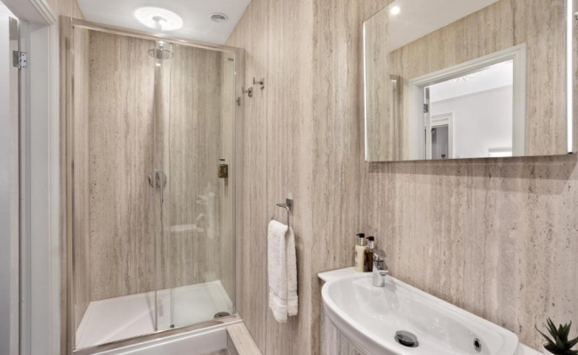 Fountains Guest House - Harrogate Stays
