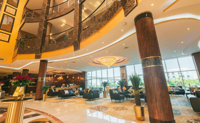 Golden Ship Hotel