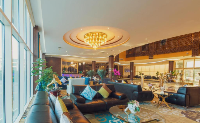 Golden Ship Hotel
