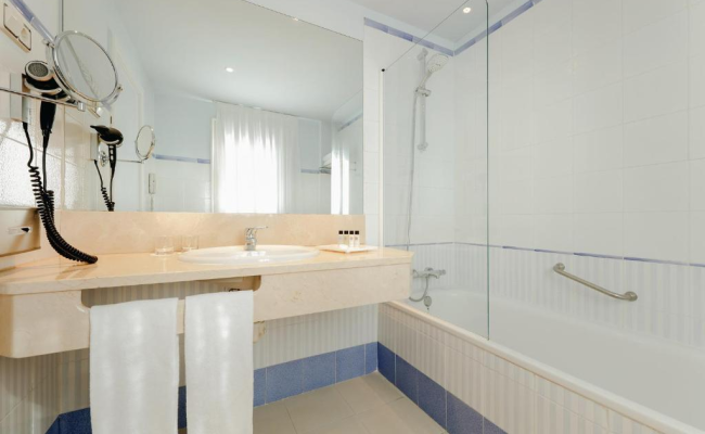 Abba Euskalduna Hotel