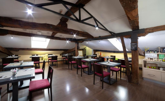 Petit Palace Arana Bilbao