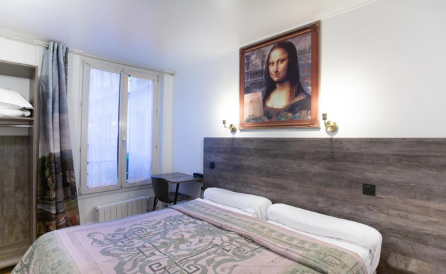 Hotel Leonard De Vinci 75011