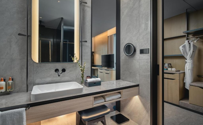 Crowne Plaza Hangzhou Riverside by IHG