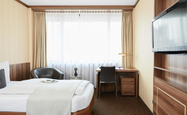 Living Hotel Dusseldorf