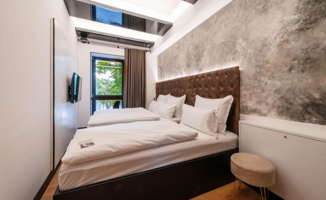 Hotel am Beatles-Platz