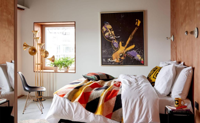 Q-Factory Hotel
