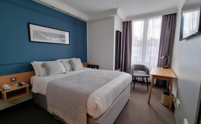 Lancaster Hall Hotel