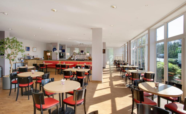 Holiday Inn Express Frankfurt Airport