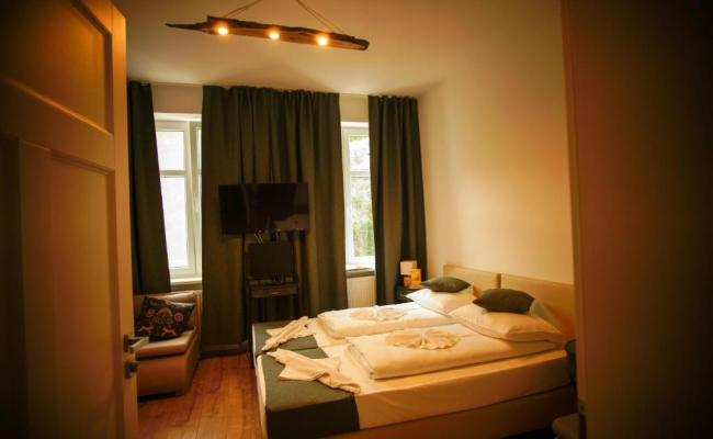 Hotel Bett Und Buch